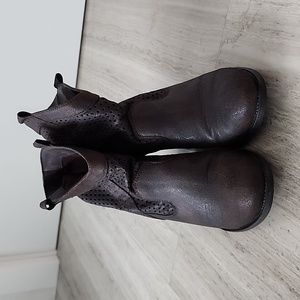 Slouchy Cowboy Boots